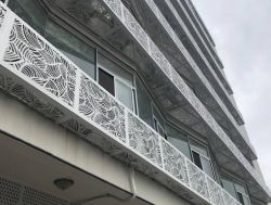 沈陽(yáng)雕刻鋁單板廠3.0mm欄桿雕花鋁單板戶外鏤空鋁單板